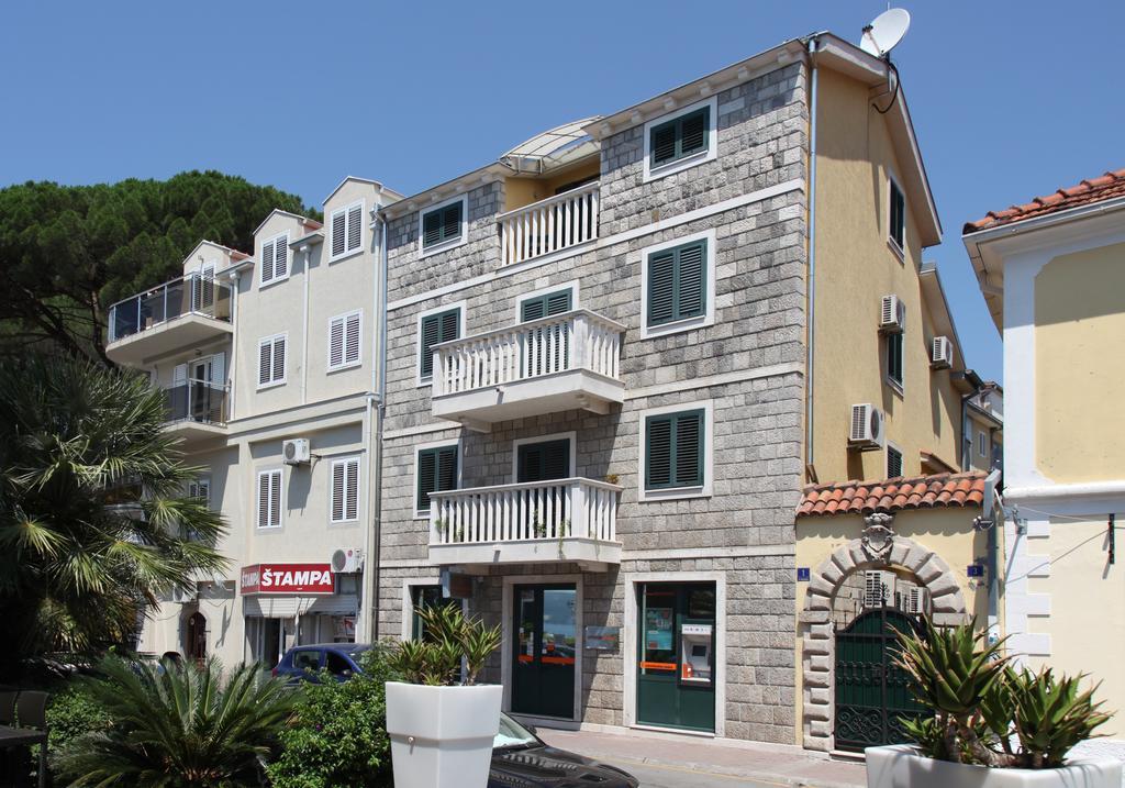 City Center Apartments Tivat Habitación foto